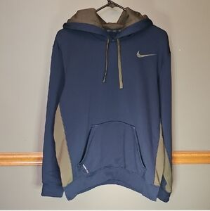 Nike Men's Navy and Olive Hoodie